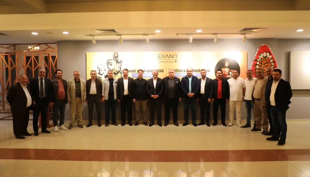 Foto Galeri ilk kapak